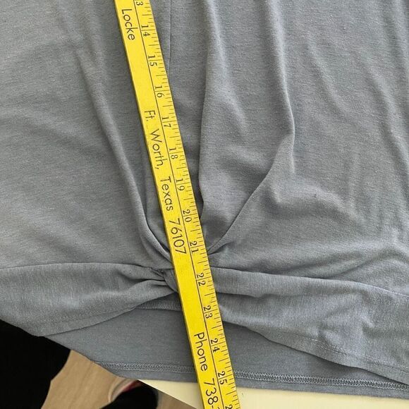 Luxology Short Sleeved, Scooped Neck Tie Waist Blouse, Size XL‎ - Picture 6 of 8